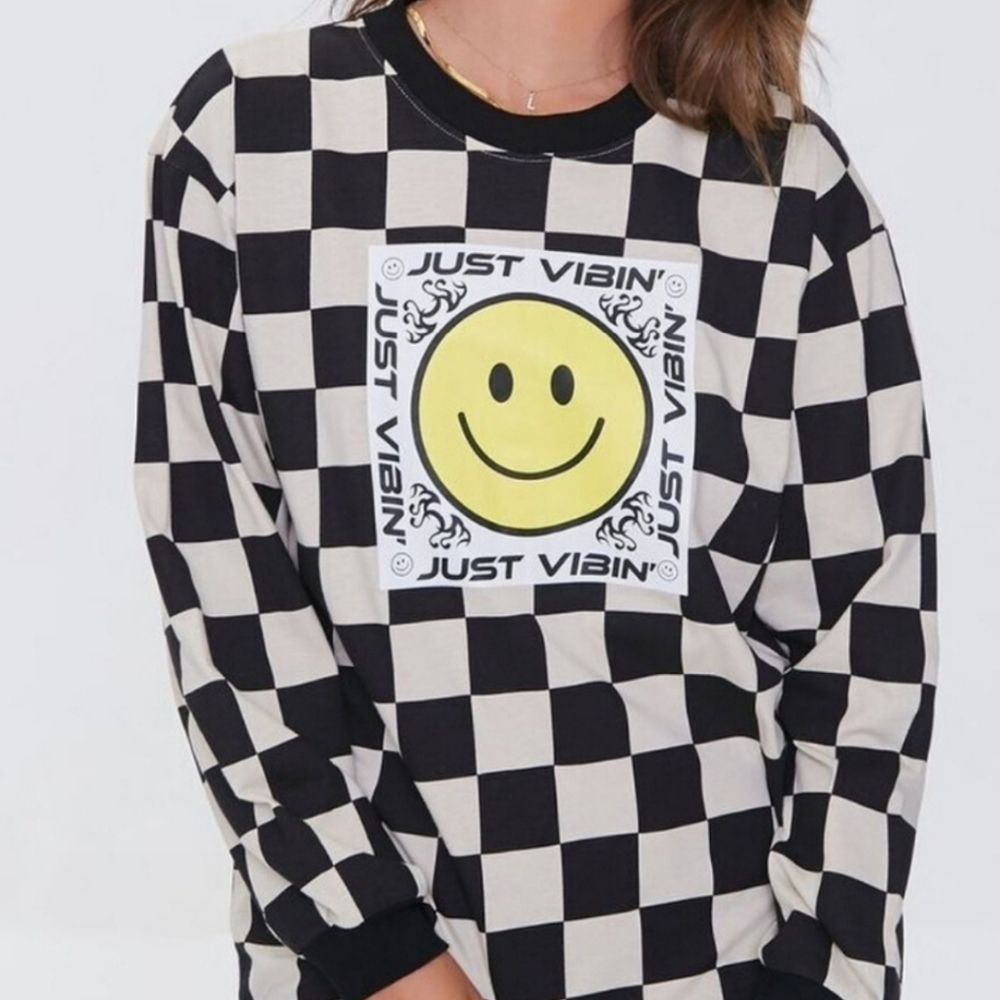 Forever21 Smiley Tee